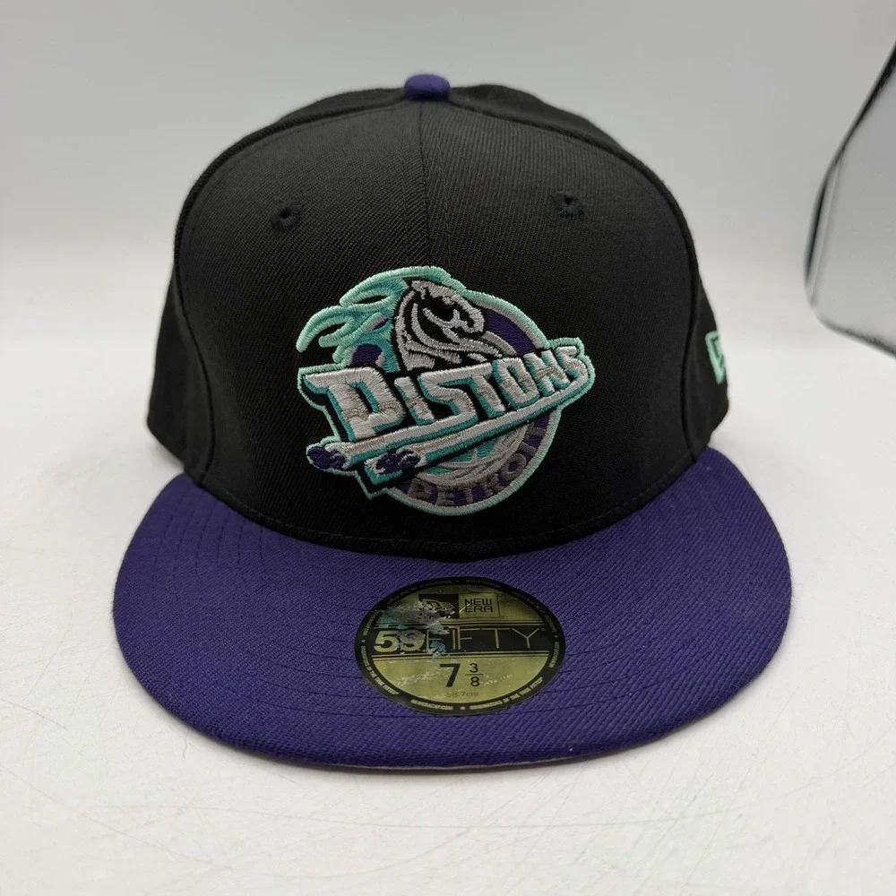 New Era 59Fifty Detroit Pistons Hat Cap 7 3/8 Black Purple Fitted NBA Basketball